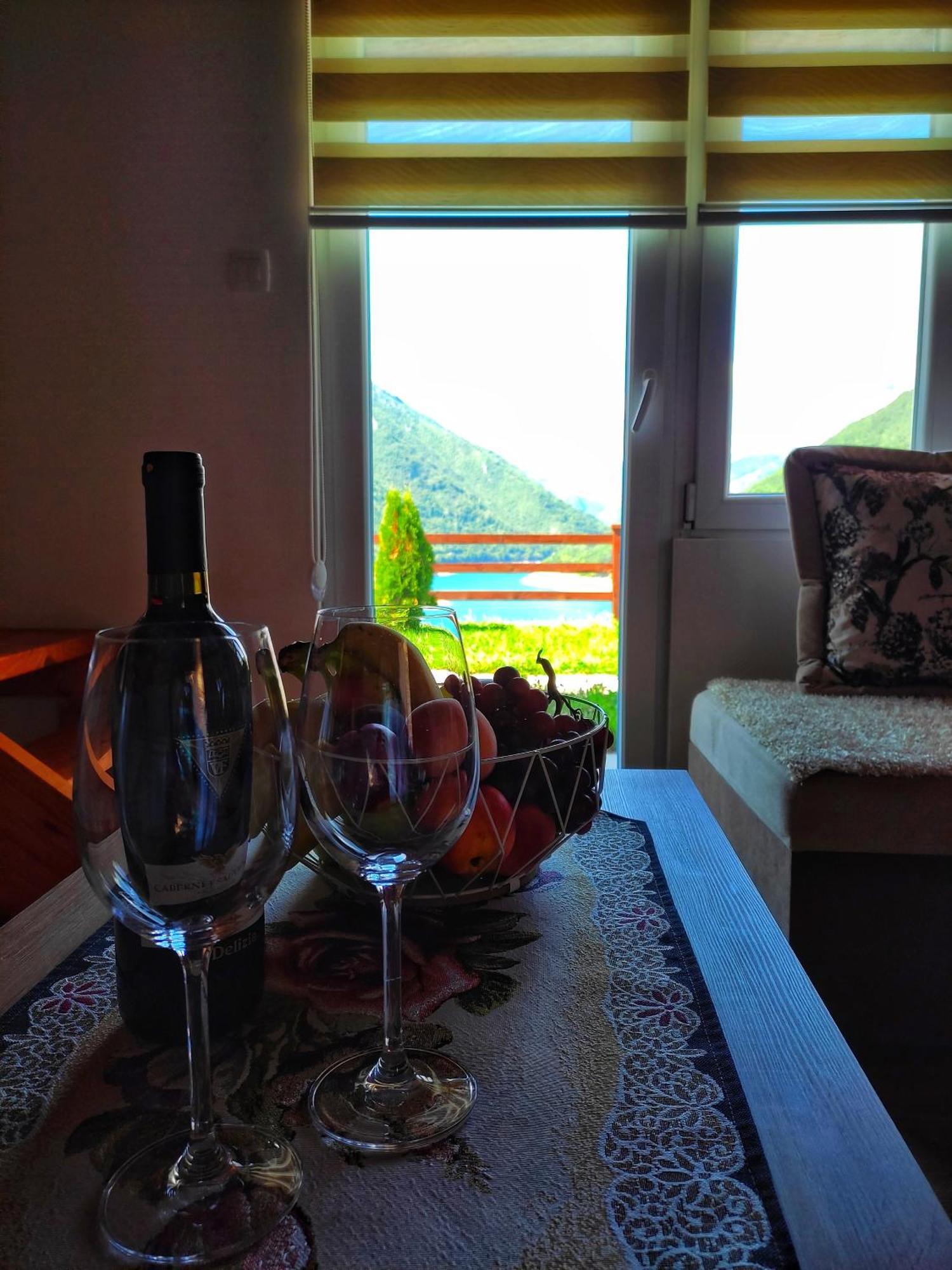 Guesthouse Madzarevic Плужине Екстериор снимка