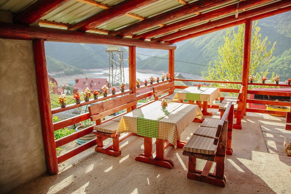 Guesthouse Madzarevic Плужине Екстериор снимка